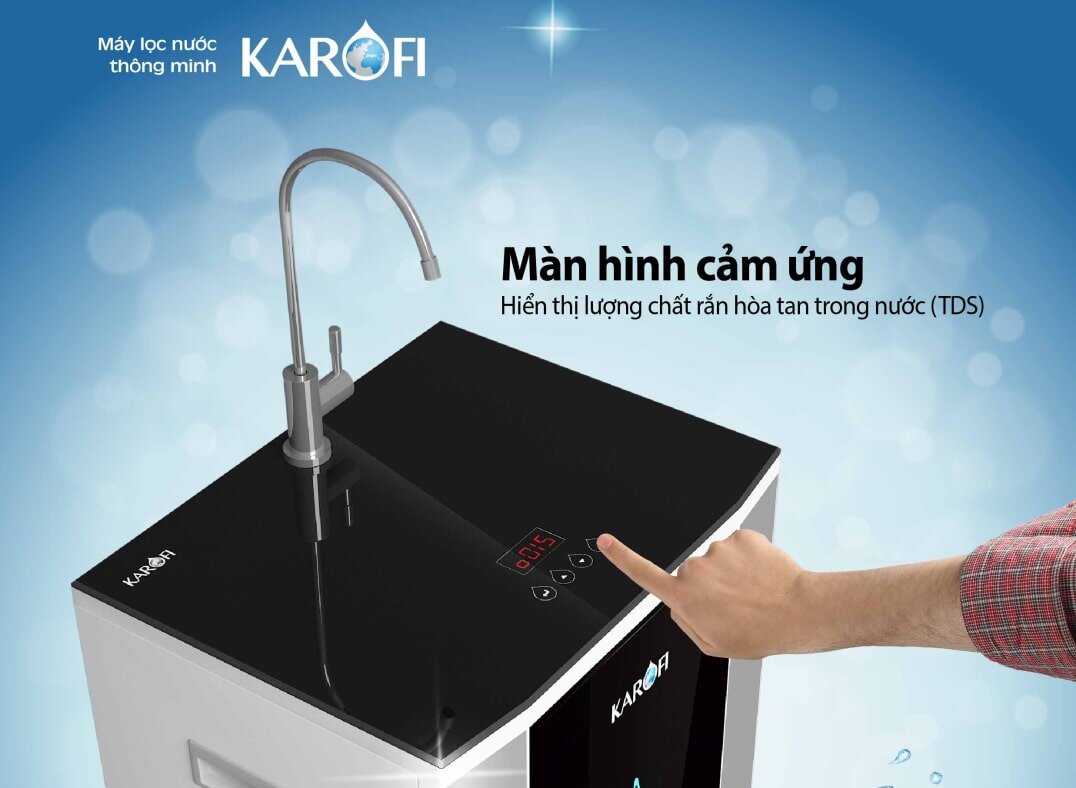 Sử dụng máy lọc nước Karofi dễ dàng với màn hình đèn led 