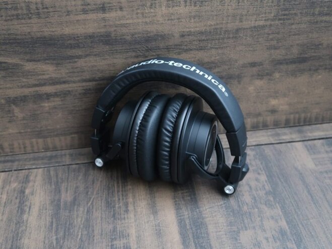 tai nghe audio-technica ath-m50xbt2