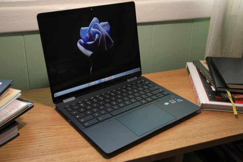 Laptop 13 inch tốt nhất 2023 - HP Elite Dragonfly Chromebook