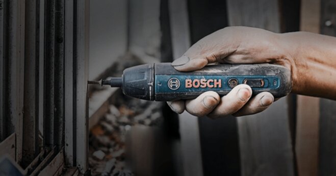 máy vặn vít bosch