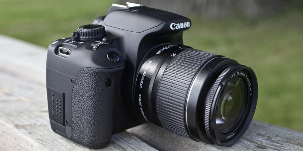 Chiếc máy ảnh DSLR cho nhiếp ảnh chuyên nghiệp