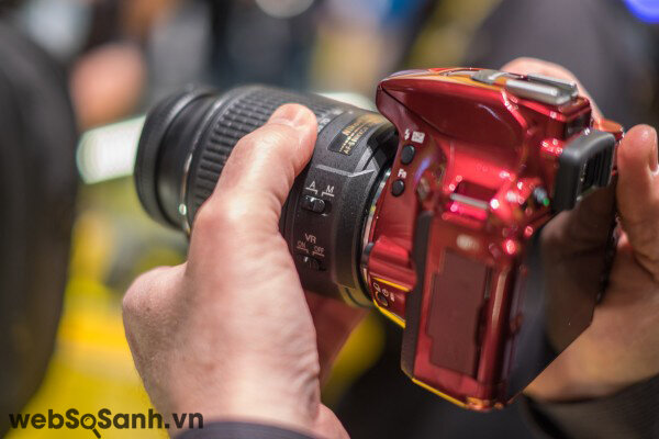 Máy ảnh Nikon D5500 đã ra mắt trong sự kiện CES 2015 