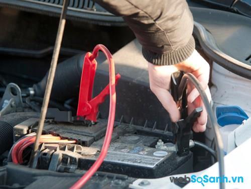 Tùy từng xe, mà giá sạc ặc quy khác nhau nhưng chỉ khoảng từ 20,000 - 50,000 đồng
