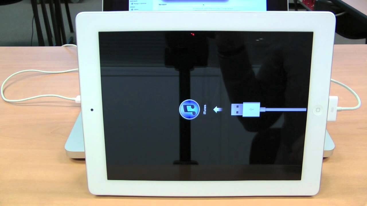 Dùng iTunes tiến hành khôi phục phần mềm cho iPad Pro