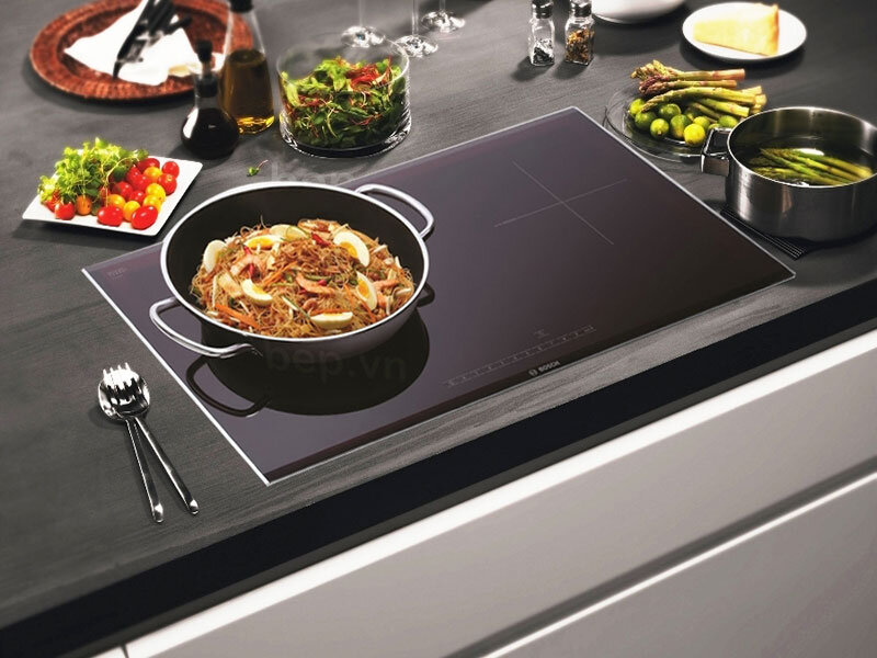 Giữ bếp từ sạch sẽ giúp tăng tuổi thọ cho bếp