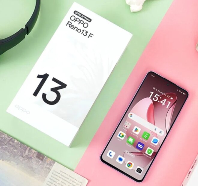 So sánh điện thoại OPPO Reno13 F 4G và Reno 13 F 5G: 