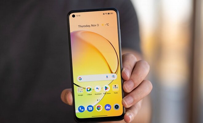 review điện thoại realme 10 màn hình