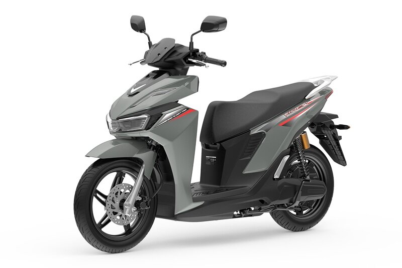 Loạt xe máy điện có thể đổi pin tại trạm trong vài phút: VinFast chiếm ưu thế, Honda miễn phí đổi pin