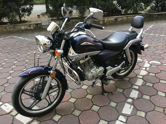 Xe côn tay classic Honda Shadow 150 mang phong cách lịch lãm, cổ điển