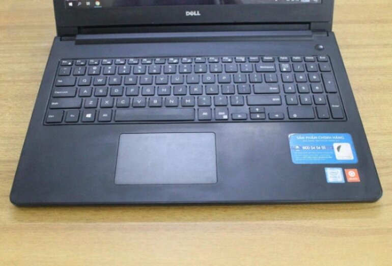 laptop Dell Vostro 3558