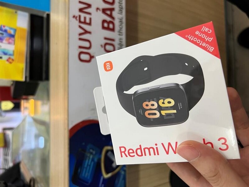 Đồng hồ Xiaomi Redmi Watch 3 giá chỉ hơn 1 triệu mà pin dùng cả tuần, đủ chức năng thông minh