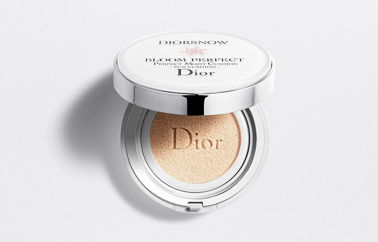 Phấn nước Dior