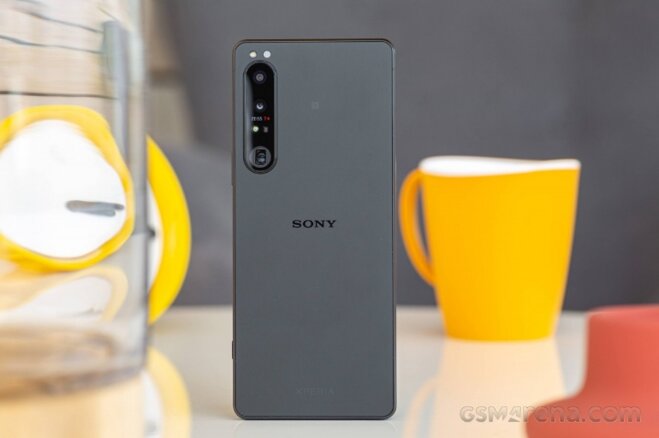 Mở hộp sony xperia 1 iv