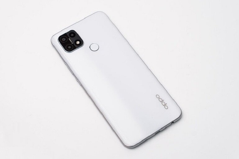 Oppo A15 trắng