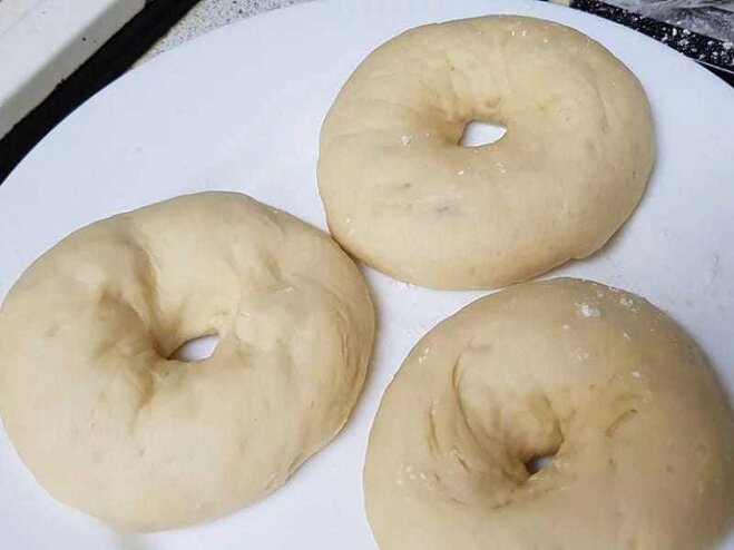 Bánh ăn dặm Donut cho bé 8 tháng