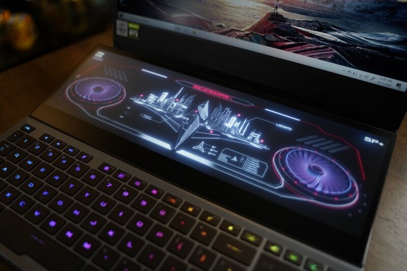 Asus ROG Zephyrus Duo 15 GX550