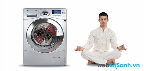 Máy giặt lồng ngang vận hành êm ái, giảm tiếng ồn