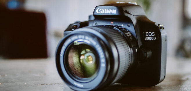 Canon EOS 3000D là dòng máy ảnh cơ có giá rẻ nhất 