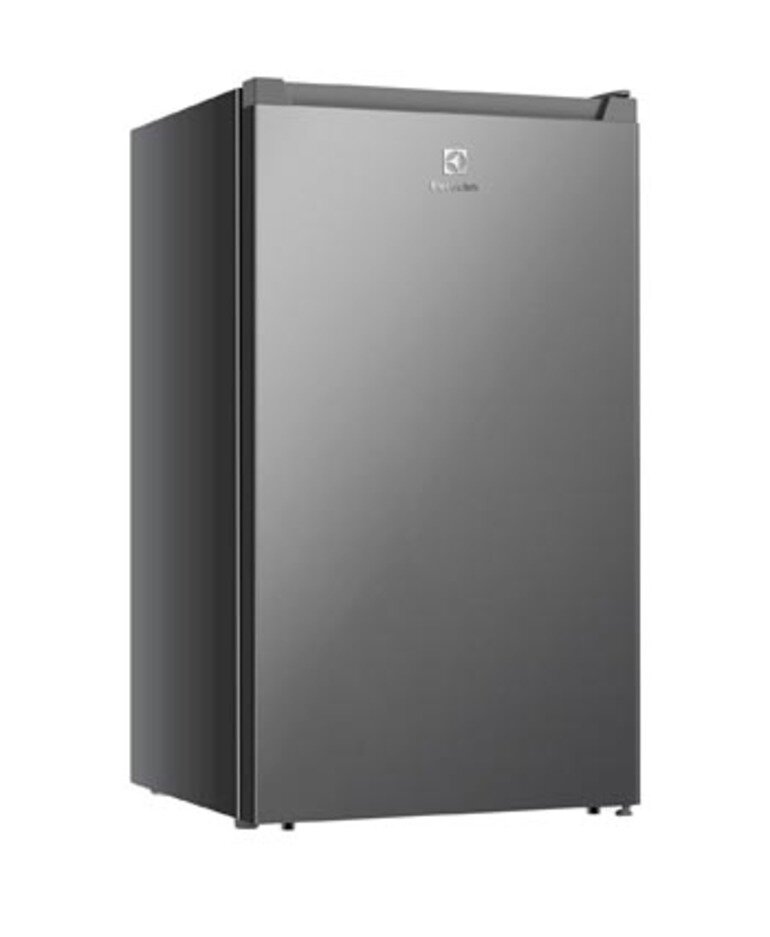 Tủ lạnh Electrolux EUM0930BD-VN 94 lít được thiết kế với gam màu bạc sang trọng