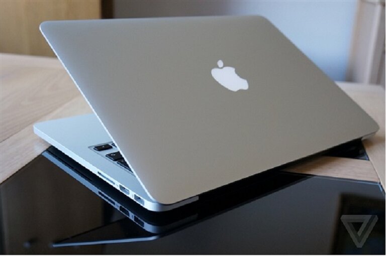 Macbook pro cũ