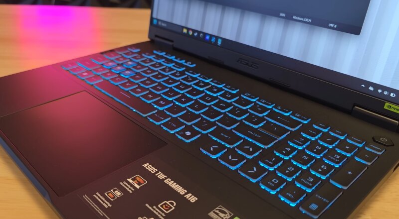 ASUS TUF Gaming A16 (2025): Laptop RTX 5000 giá rẻ đáng kinh ngạc