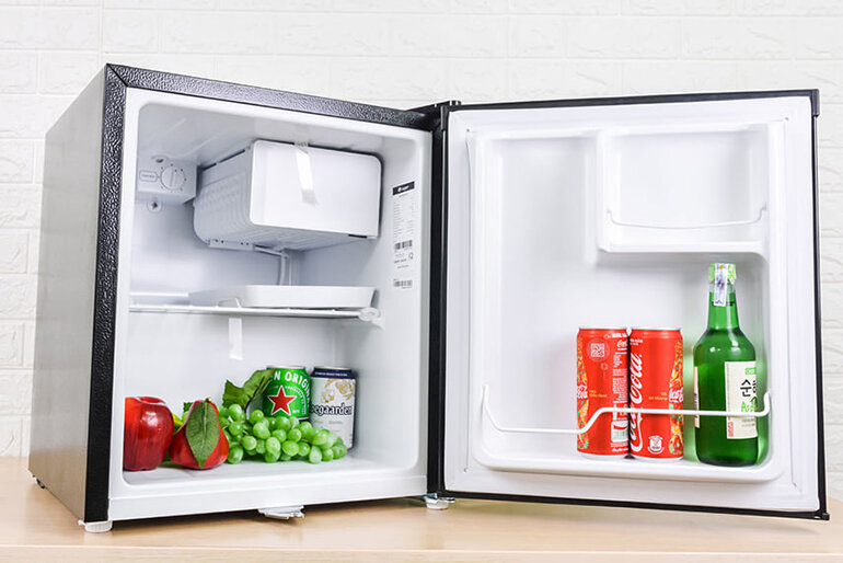 Tủ lạnh mini Casper RO-45 PB