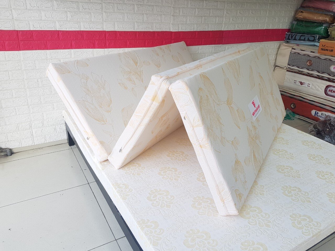 nệm bông ép