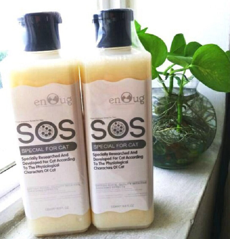 SOS shower gel for cats is made from natural herbal ingredients so it is very safe