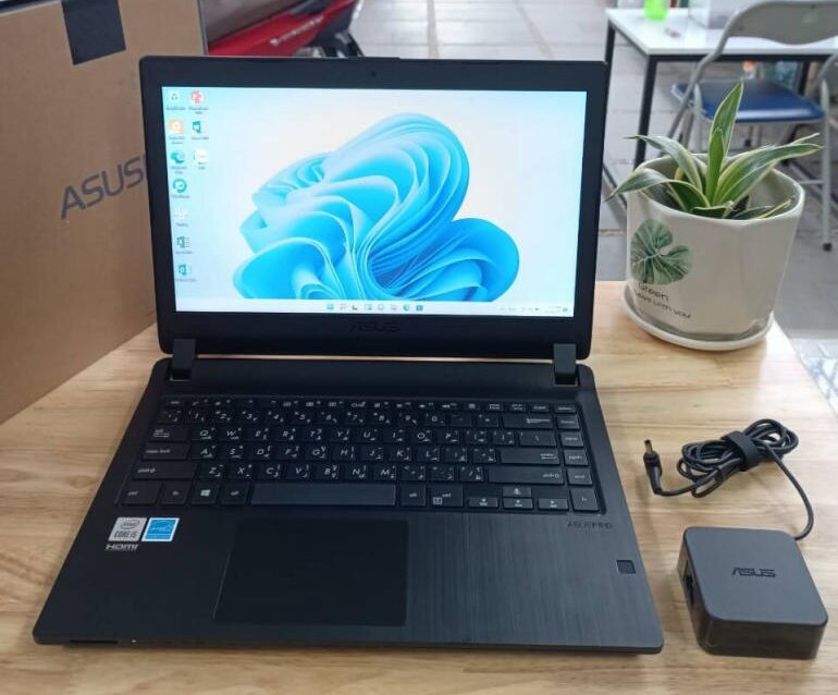 laptop Asus Pro P1440FA-FQ2883