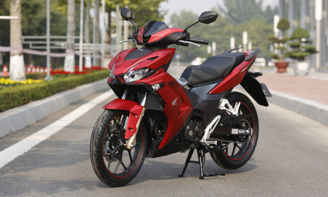 So sánh xe máy SYM Star SR 170cc và Honda Winner X 150cc