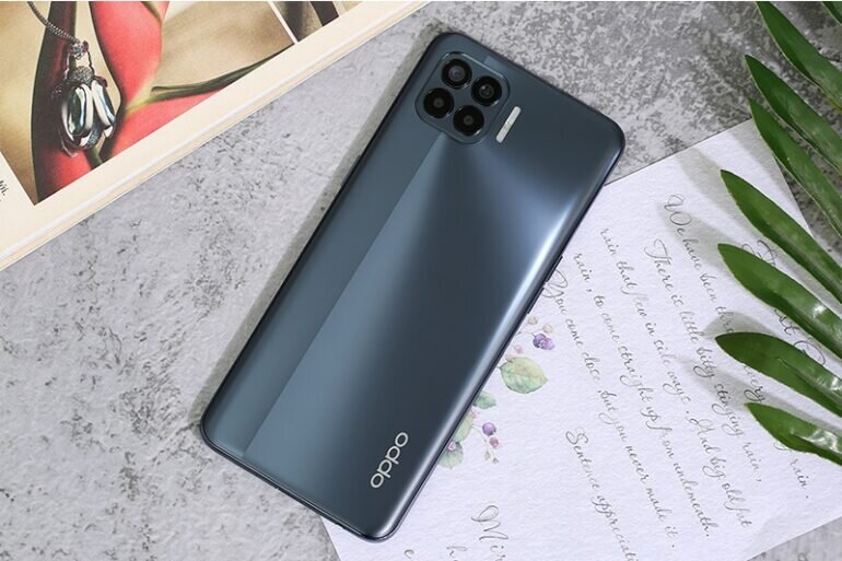 Oppo A93 có mấy màu