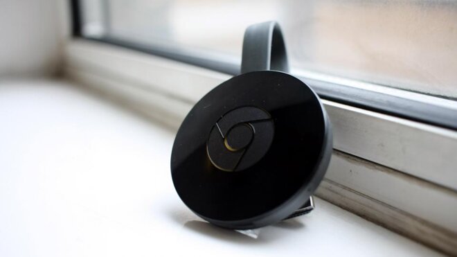 Google Chromecast là thiết bị hỗ trợ trình chiếu dữ liệu 