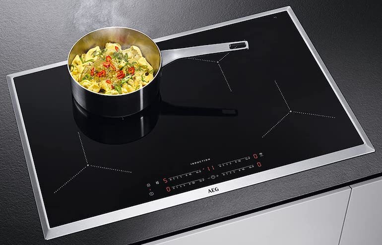 AEG ikb84431xb là model mới nhất của Serie bếp từ AEG chữ nhật viền bo với độ bền bỉ lớn.