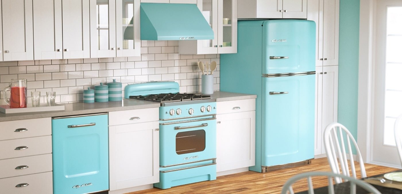 Các khay kệ bên trong ngăn chứa tủ lạnh gia đình giá rẻ Aqua