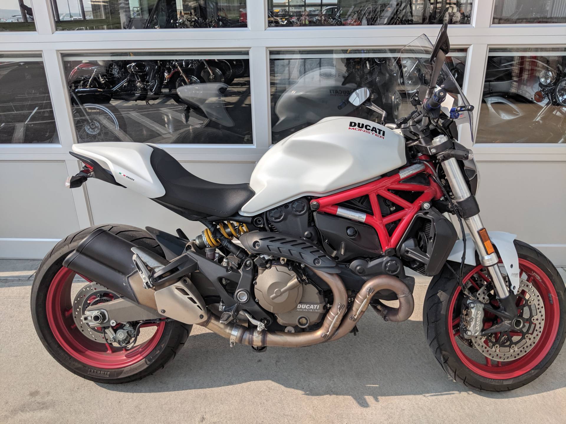 Ngoại hình thể thao, khỏe khoắn của Ducati Monster 821 