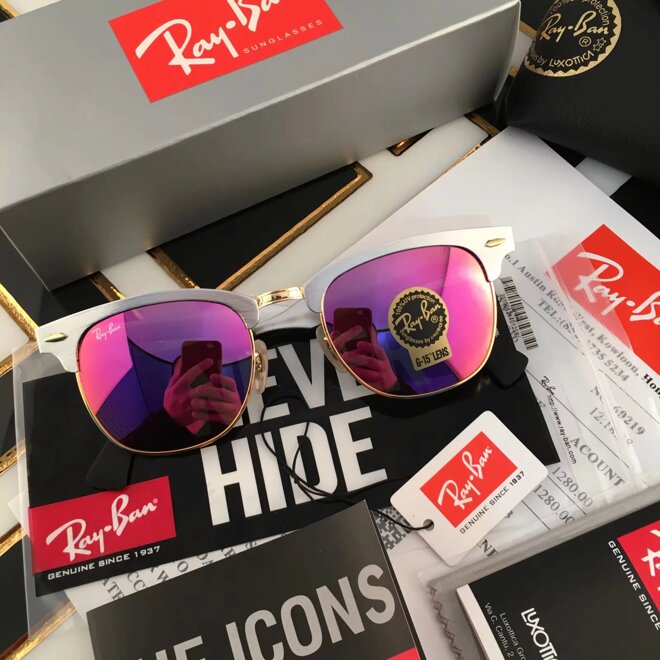 Kính Rayban chính hãng có thiết kế tinh tế từ logo cho đến hộp đựng