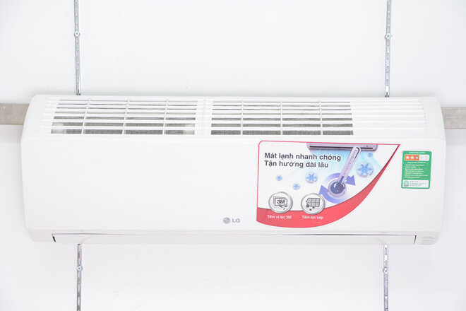 Máy lạnh LG S09ENA, 1.0HP, 1 chiều có thiết kế nhỏ gọn