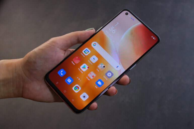 điện thoại Oppo Reno5