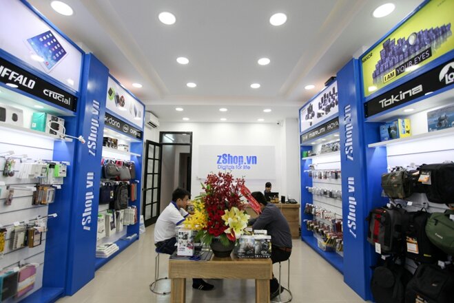 Zshop cũng là một địa chỉ để bạn tham khảo mua máy ảnh Sony