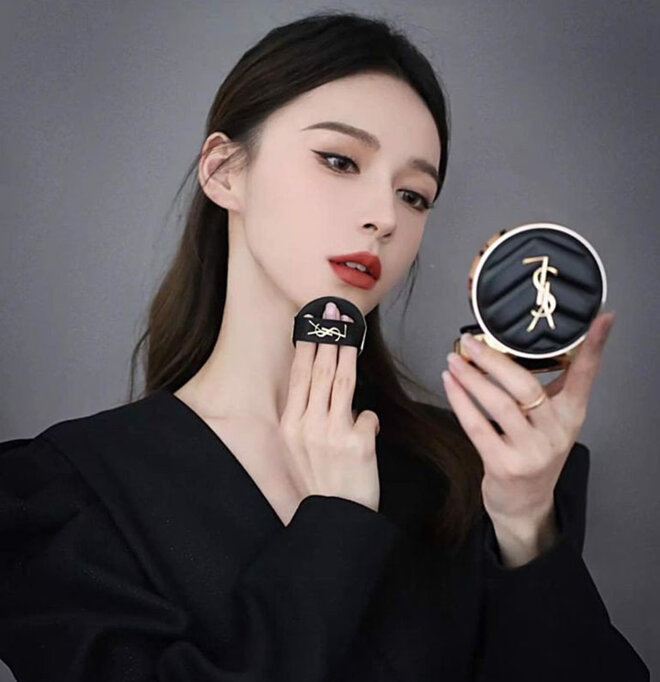 phấn nước YSL