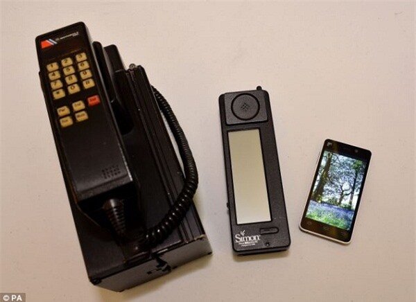 Simon - Chiếc smartphone đầu tiên trên thế giới tròn 20 tuổi