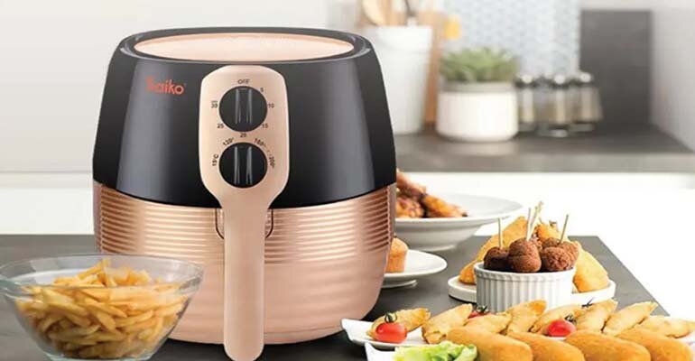 Saiko FRY-5000T sử dụng bảng điều khiển 2 núm xoay vô cùng tiện lợi Nồi chiên không dầu Saiko FRY-5000T