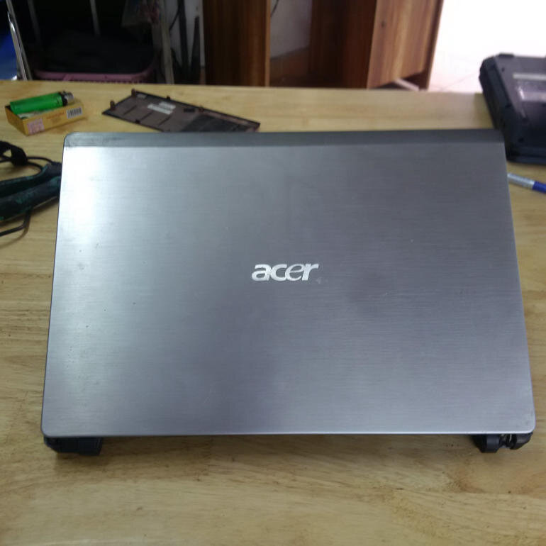 Chất lượng vỏ máy laptop Acer