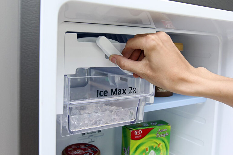 Điều chỉnh nhiệt độ phù hợp giúp bảo quản thực phẩm lâu hơn và không gây áp lực cho máy