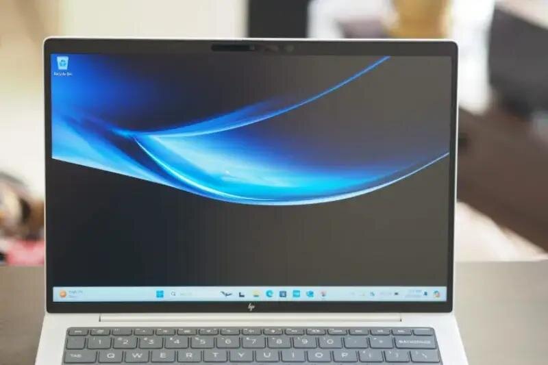 HP EliteBook x360 1040 G11: Laptop business đơn giản, đẹp mắt, pin lâu!