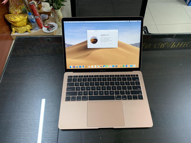 MacBook Air Retina 13 inch 2018