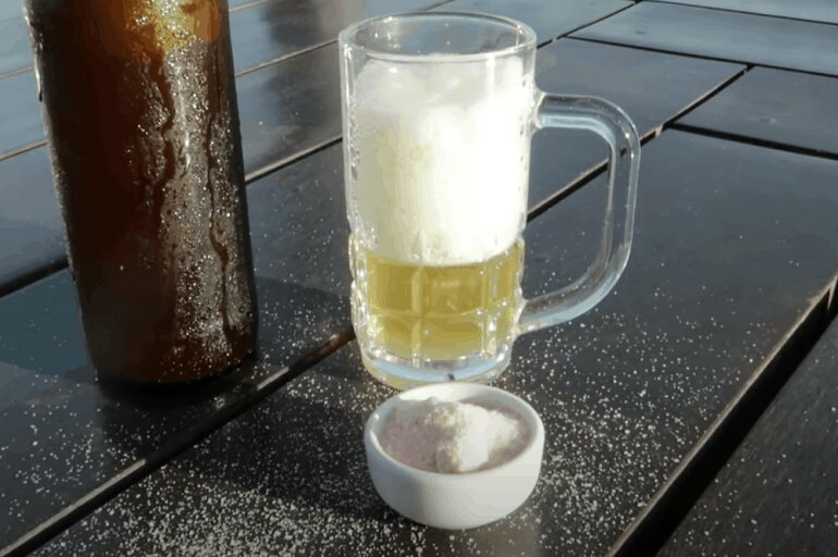 Nguồn gốc của việc cho muối vào bia