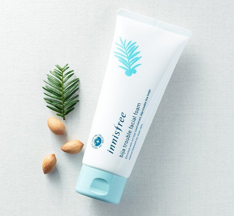 Sữa rửa mặt Innisfree Bija Trouble Facial Foam