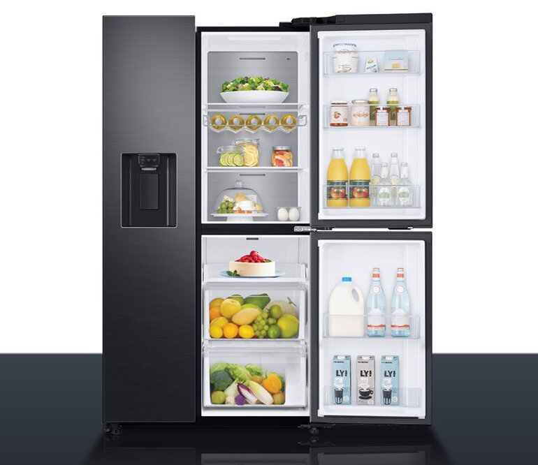 Tủ lạnh Samsung side by side có không gian dự trữ đồ rộng rãi, khoa học