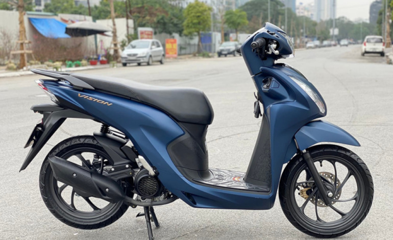 Honda Vision màu Xanh Đen